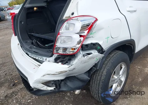 2022 Chevrolet Trax Awd Lt from USA, damaged, VIN KL7CJPSM0NB558961